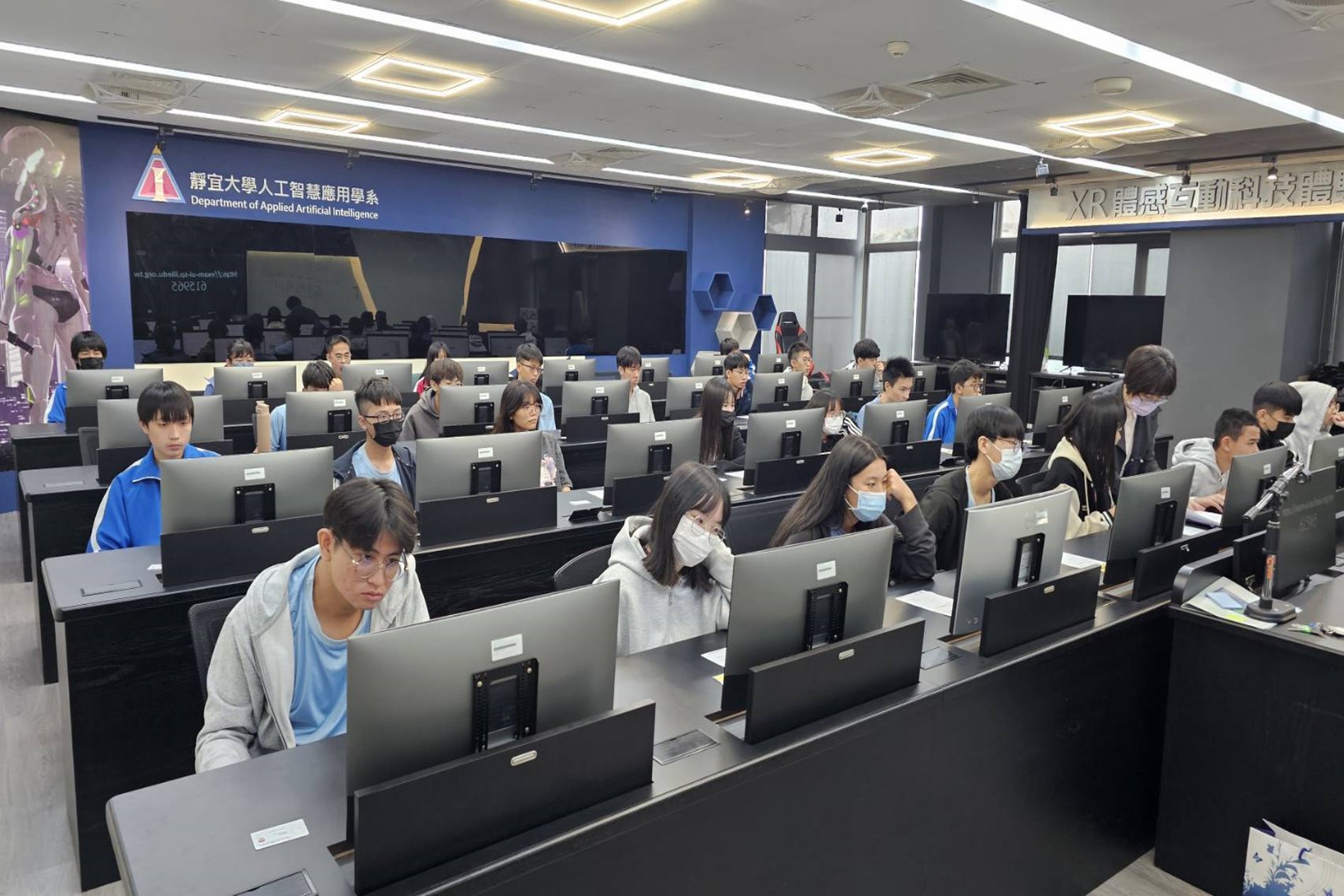 Link to 2025年清水高中與資訊學院舉辦資策會生成式AI能力認證考試情形